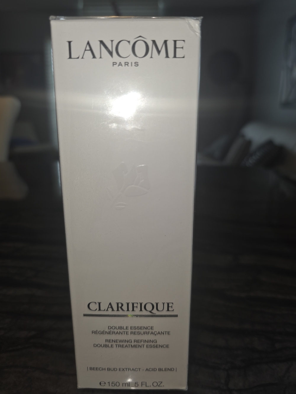 NWT Clarifique Double Essence